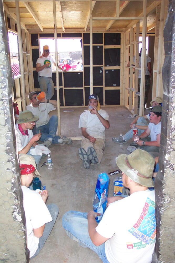 Image 100 of 165
back door