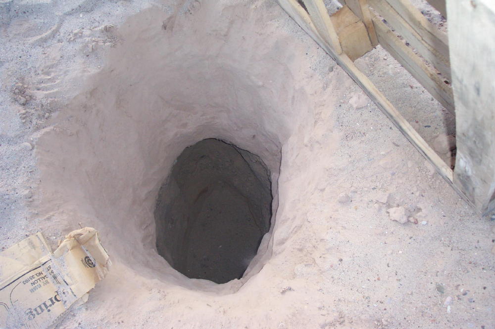 Image 153 of 165
lance's hole