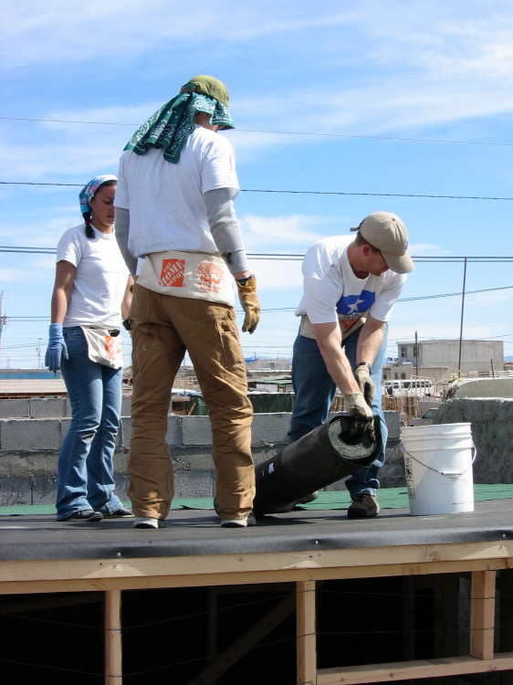 Image 96 of 168
roll roof in progress