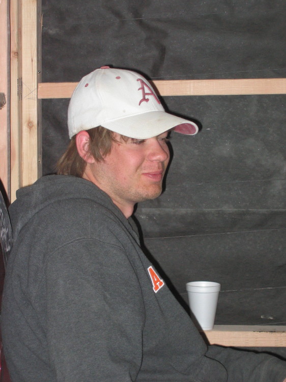 Image 146 of 168
travis